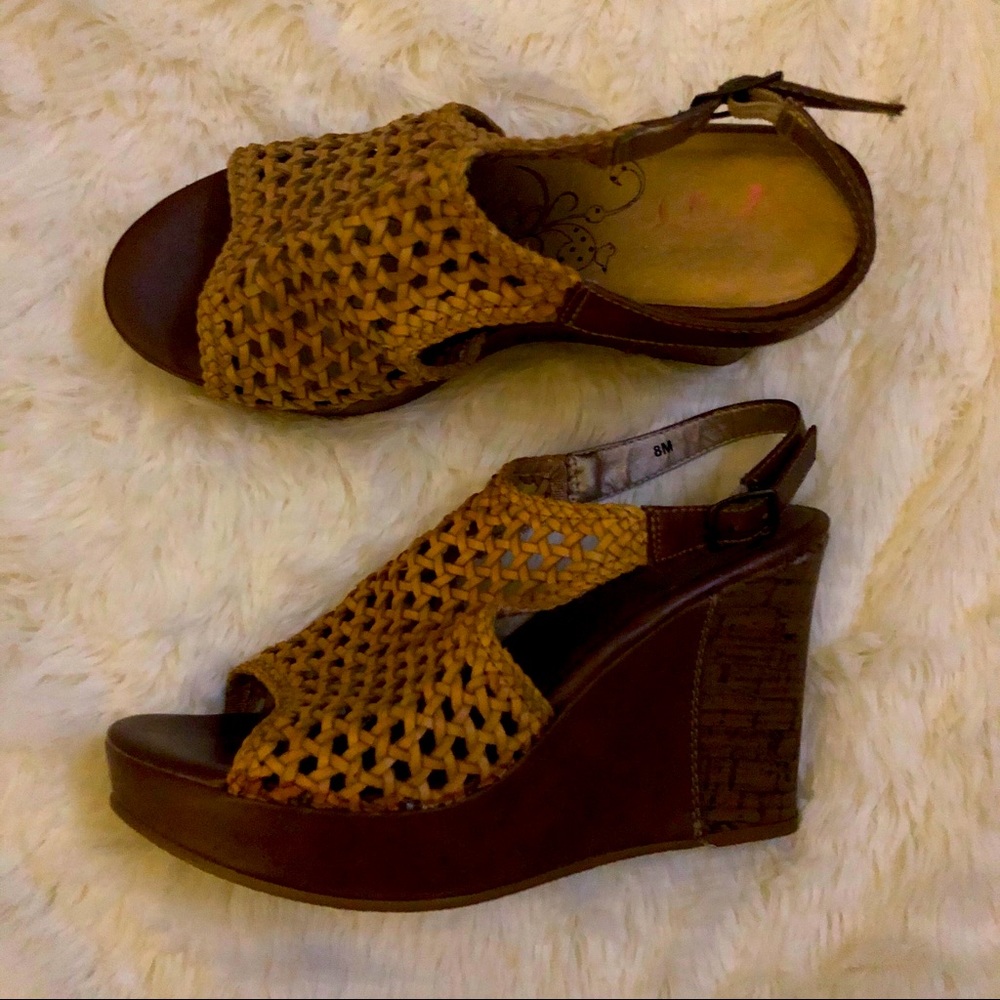 💕5/$15💕💕Women’s Jellypop wedge sandals💕💕